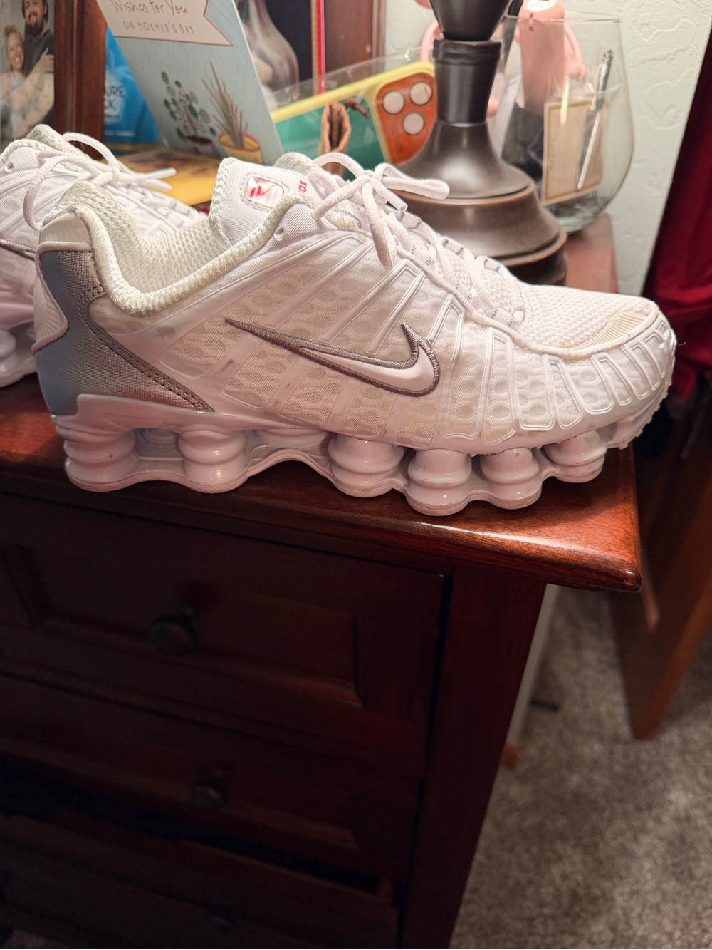 Nike White and Silver Women's Cushioned Wave-Style Sneakers 9.5 women